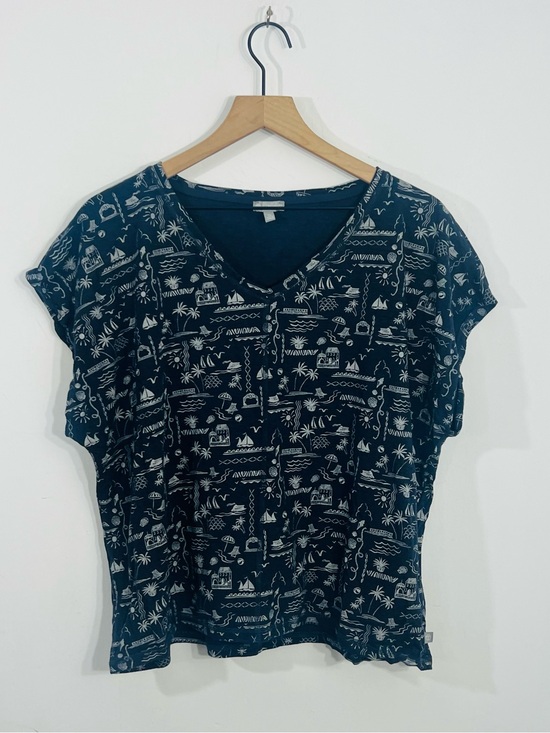 Talbots Tops - T By Talbots Navy Blue Beach Theme V Neck Short Sleeve Light Weight Tee Size XL
